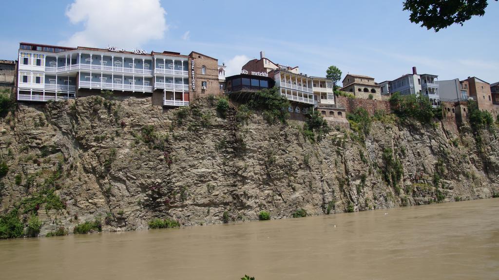 Old Metekhi Hotel Тбилиси Екстериор снимка
