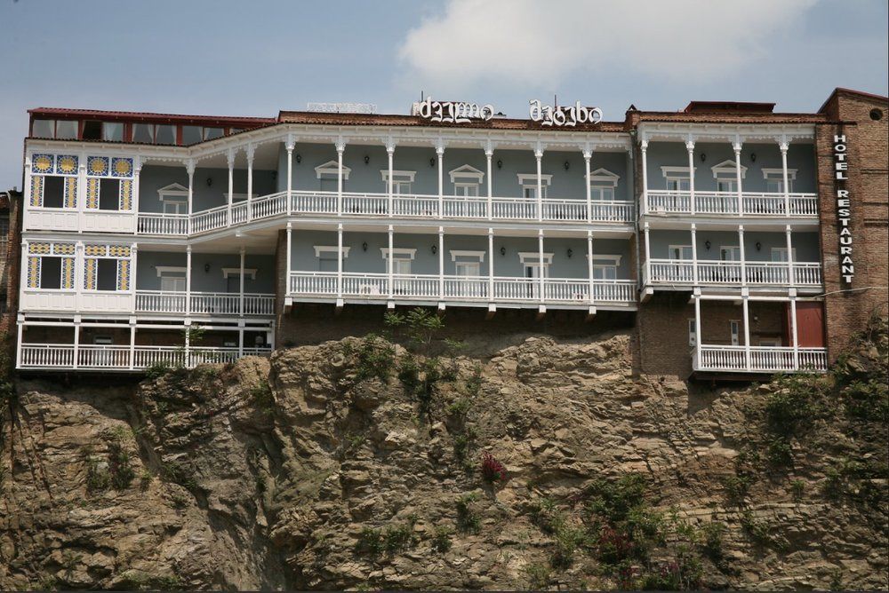 Old Metekhi Hotel Тбилиси Екстериор снимка